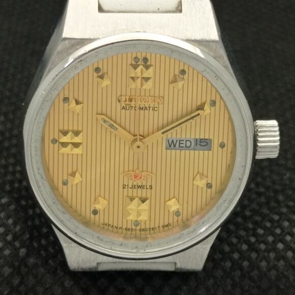Vintage 1983 Citizen Automatic Womans Silver Watch W/daydate & Gold accents main image 7